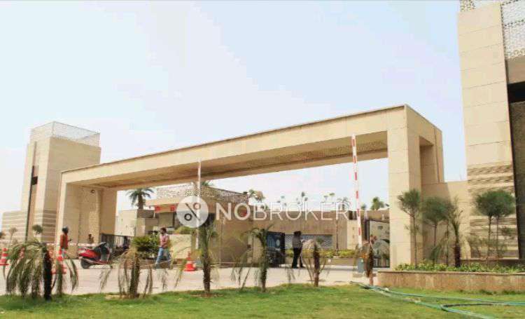 4 BHK Flat In Nirala Aspire For Sale  In Panchsheel Green