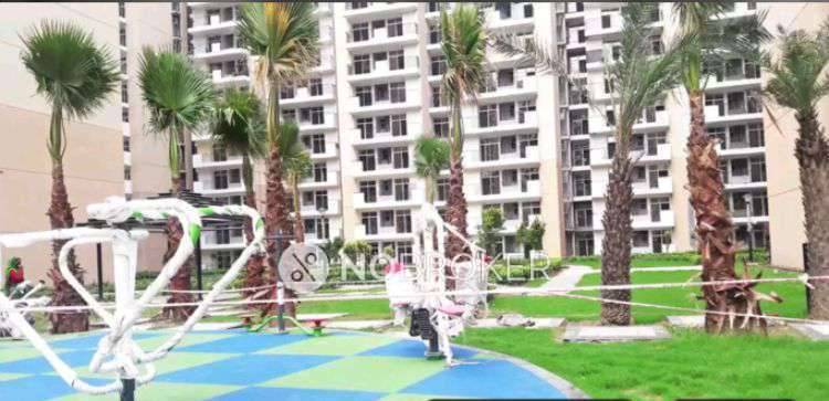 4 BHK Flat In Nirala Aspire For Sale  In Panchsheel Green