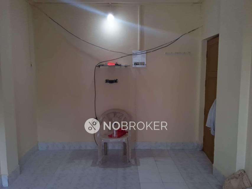 2 BHK Flat In Hill View Chs Ltd For Sale  In Goregaon East