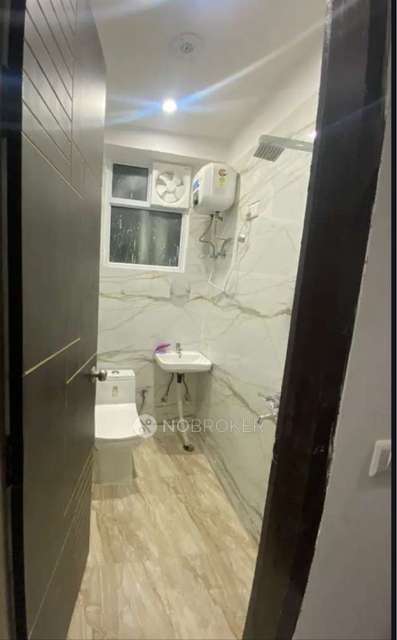 PG for Girls in Niksam Girls Pg Noida Sector 63