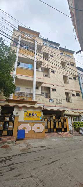 PG for Girls in Ashok Nagar, Himayatnagar