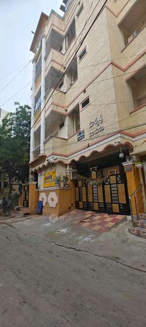 PG for Girls in Ashok Nagar, Himayatnagar