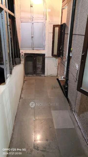 1 BHK Flat In Gaur Plaza For Sale  In Shalimar Garden