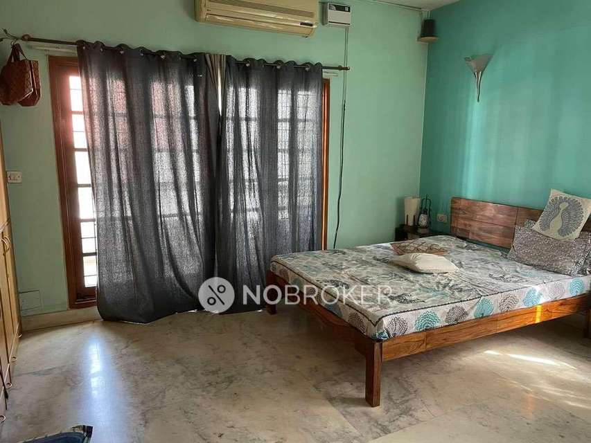 3 BHK Flat In Nandidurga Road For Sale  In Jayamahal