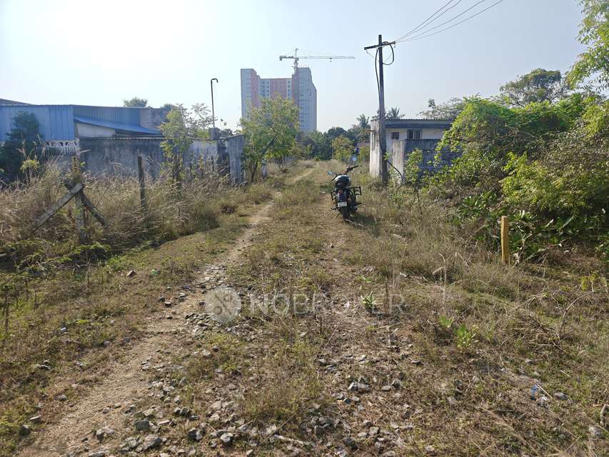 Plot For Sale  In Mambakakam