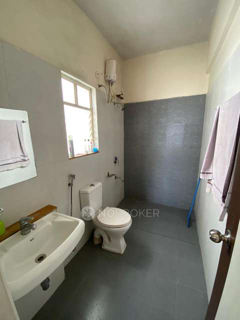 2 BHK Flat In Kumar Purab for Rent  In Hadapsar