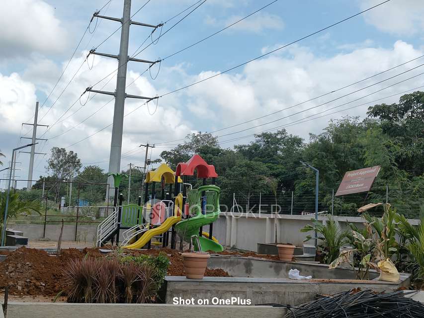 2 BHK Flat In Sterling Orchids For Sale  In Bowrampet 