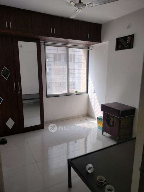 2 BHK Flat In Spring Valley  for Rent  In Pimpri-chinchwad,