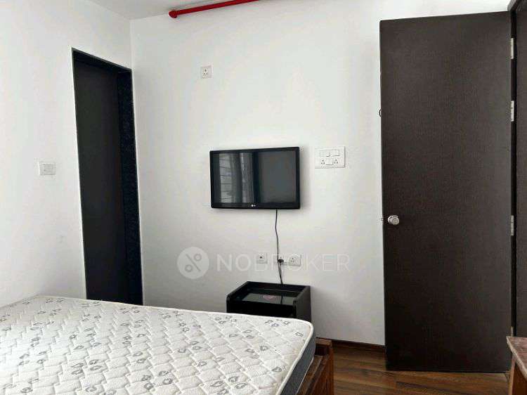 Shared Room for Female In 2 BHK  In Saarrthi Skybay  In Mahalunge