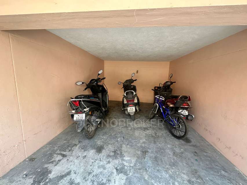 3 BHK Flat In Sri Vignesh Flats For Sale  In Madipakkam