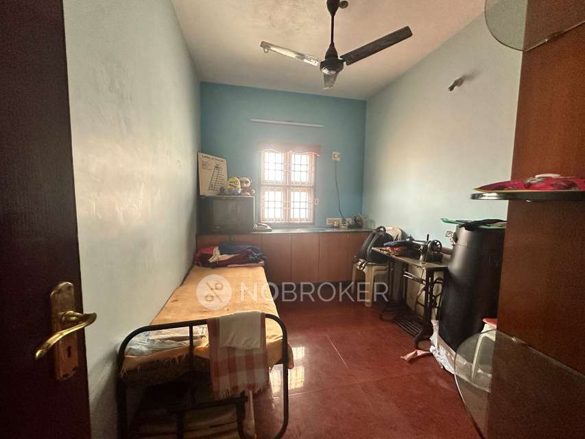 3 BHK Flat In Sri Vignesh Flats For Sale  In Madipakkam