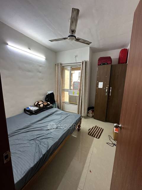 Shared Room for Female In 2 BHK  In Db Ozone In  Dahisar East