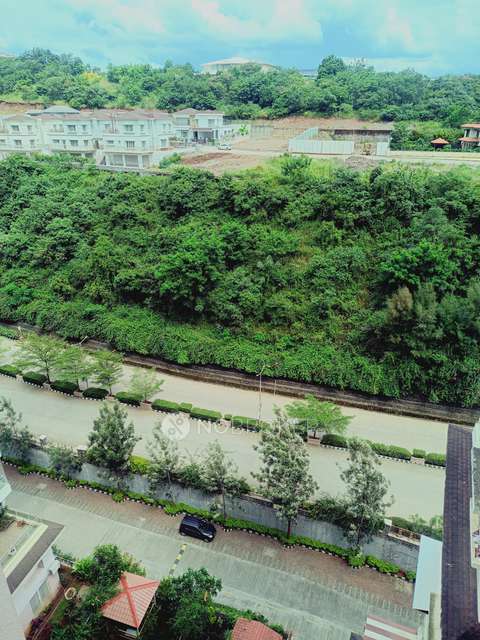 2 BHK Flat In Forest Trails Highland For Sale  In Bhugaon, Pune