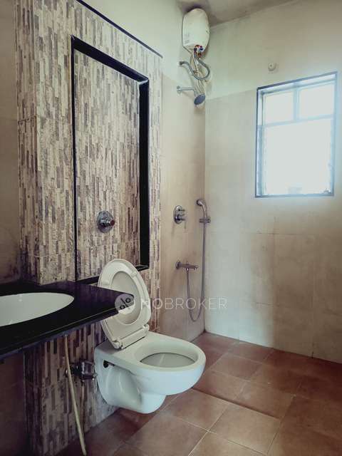 2 BHK Flat In Forest Trails Highland For Sale  In Bhugaon, Pune