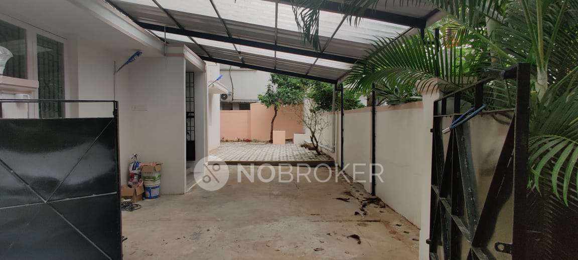 2 BHK Flat In Tuscany For Sale  In Nungambakkam