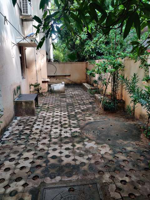 2 BHK Flat In Tuscany For Sale  In Nungambakkam