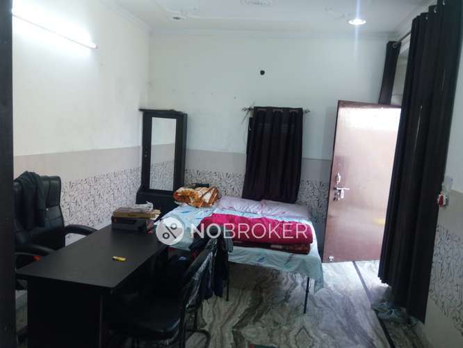 2 BHK Flat for Rent  In Sector 8