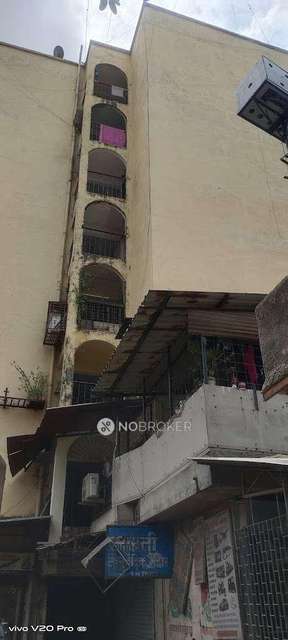 1 RK Flat In Khandwala Compound For Sale  In Santacruz East
