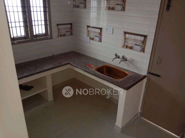 2 BHK Flat In Praney Square For Sale  In Madambaakam 