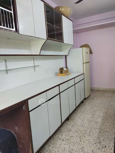 2 BHK Flat In Mulund Colony, Mulund West For Sale  In Mulund West