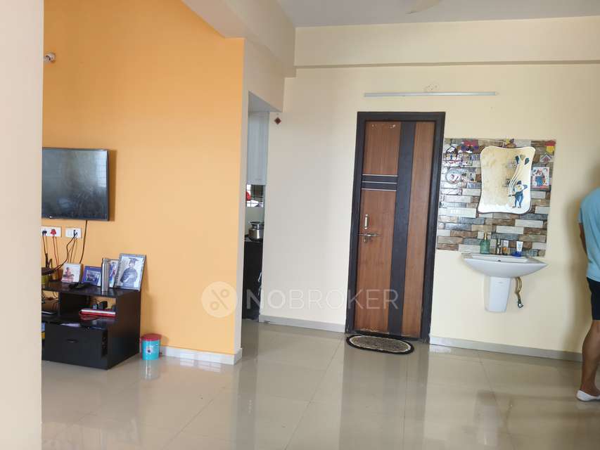 2 BHK Flat In Jains Sadguru Heights For Sale  In Hafeezpet