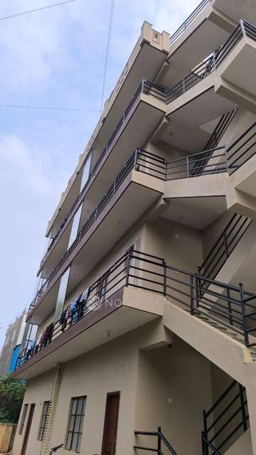 4+ BHK Flat For Sale  In Kachanayakanahalli