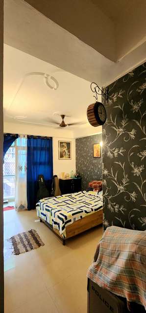 2 BHK Flat In Om Apartment For Sale  In Phase 1, Chattarpur Enclave, Chhatarpur
