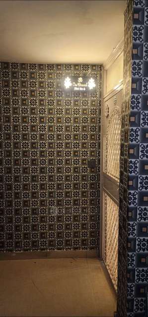 2 BHK Flat In Om Apartment For Sale  In Phase 1, Chattarpur Enclave, Chhatarpur