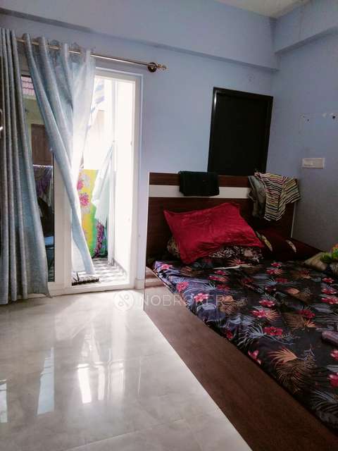 3 BHK Flat In Marigowda  For Sale  In Wilson Garden