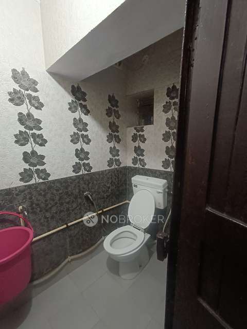 2 BHK Flat In Dda Flats For Sale  In A Block Dilshad 