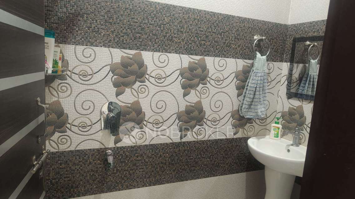 2 BHK Flat In Tanish  Building For Sale  In Sector 5