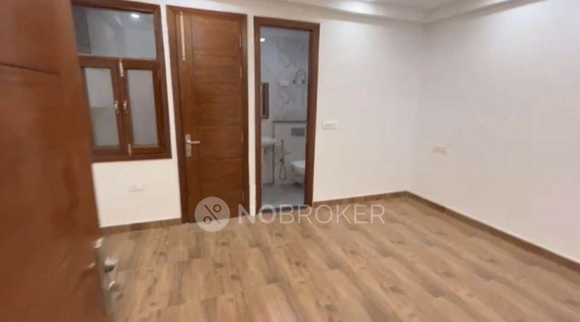 3 BHK Flat In Chhattarpur Enclave Phase 2 For Sale  In Chhatarpur, New Delhi