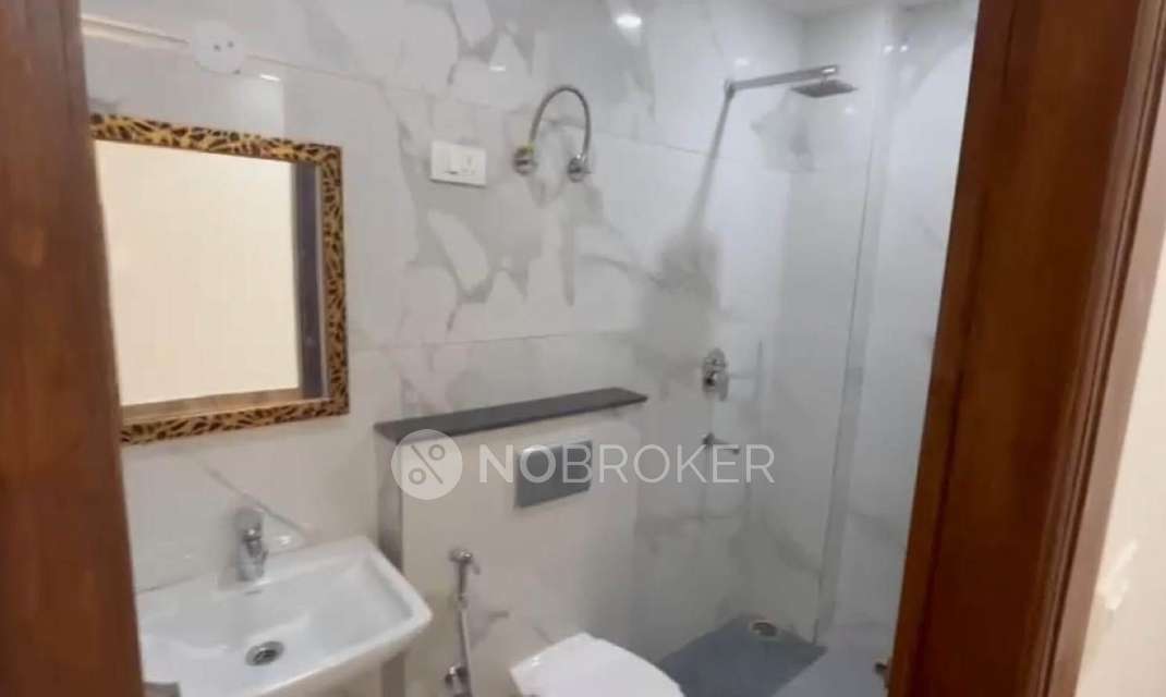 3 BHK Flat In Chhattarpur Enclave Phase 2 For Sale  In Chhatarpur, New Delhi