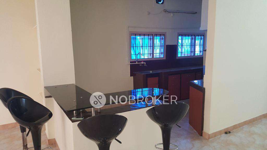 2 BHK Flat In Dharani Apartments For Sale  In Padmarao Nagar