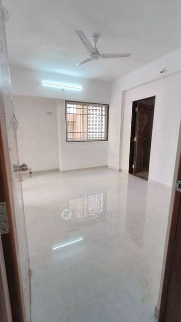 2 BHK Flat In Dreams Rakshak For Sale  In Wagholi, Pune