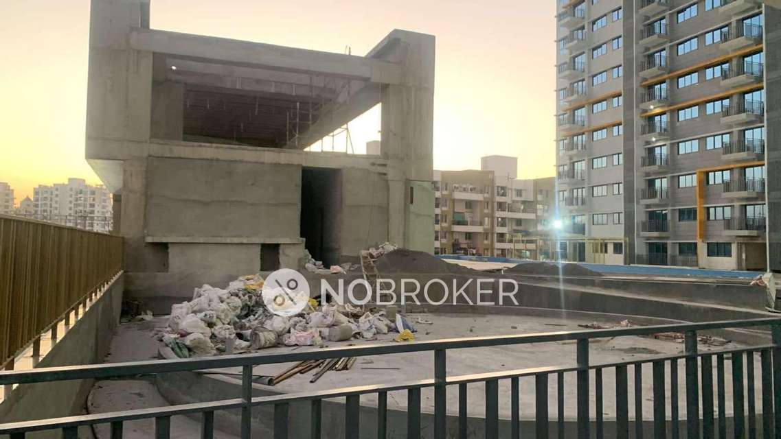 2 BHK Flat In Amanora Gold Towers for Rent  In Hadapsar