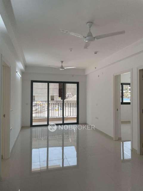 2 BHK Flat In Amanora Gold Towers for Rent  In Hadapsar