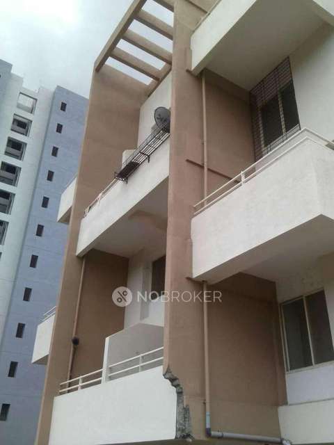 1 BHK Flat In Post Lakeside For Sale  In Wagholi