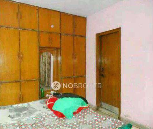 PG for Boys in Govind Puri