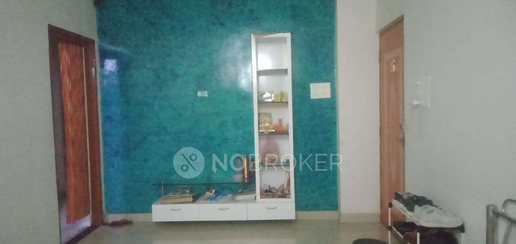 Shared Room for Female In 2 BHK  In Baner