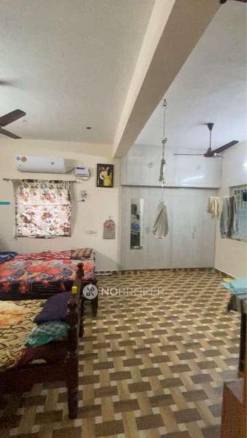 3 BHK Flat In Vasanthi Flats For Sale  In Mudichur