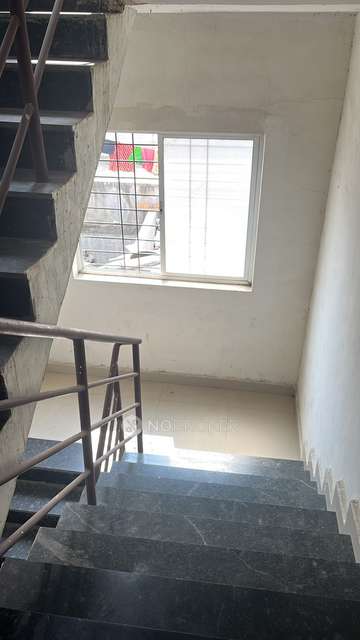 Shared Room for Male In 1 BHK  In Wadgaon Sheri