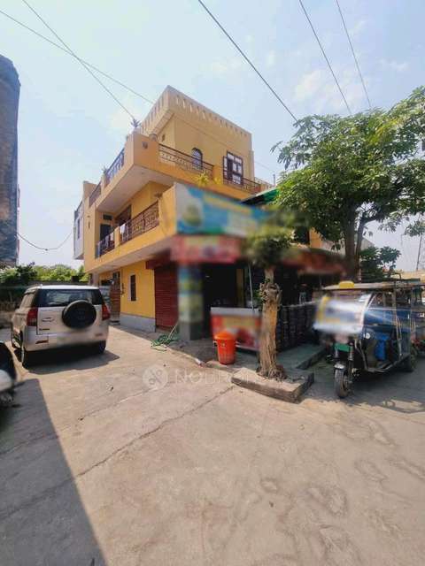 4+ BHK Flat For Sale  In Sangam Vihar