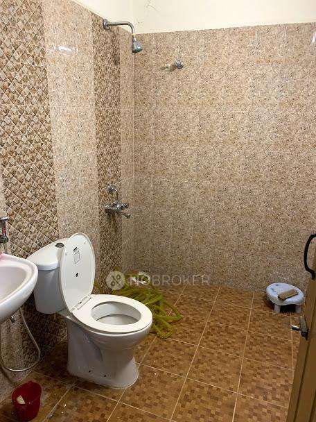 2 BHK Flat In Romaa Parradise For Sale  In Kuthambakkam