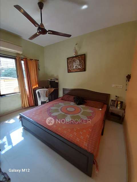 2 BHK Flat In Srijikrupa2 Chs Majiwada,thane West For Sale  In Thane West