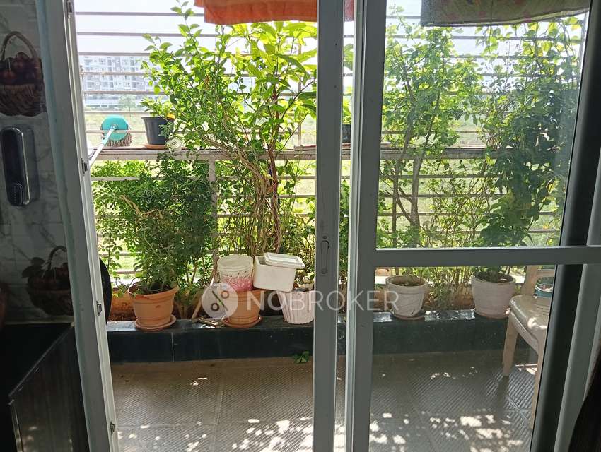 3 BHK Flat In Acropolis Buildwell For Sale  In R Krishnaiah Nagar