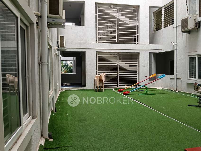 3 BHK Flat In Acropolis Buildwell For Sale  In R Krishnaiah Nagar