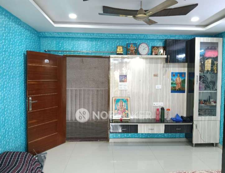 3 BHK Flat In Acropolis Buildwell For Sale  In R Krishnaiah Nagar
