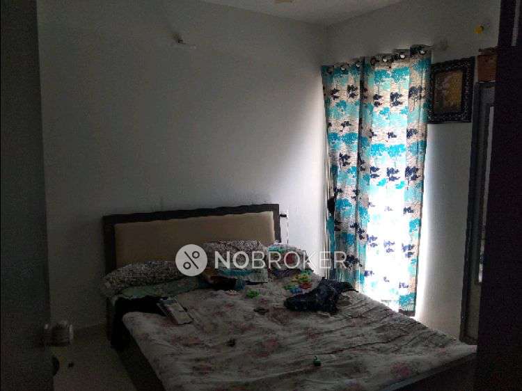 2 BHK Flat In Majestique Magnum For Sale  In Kondhwa Budruk