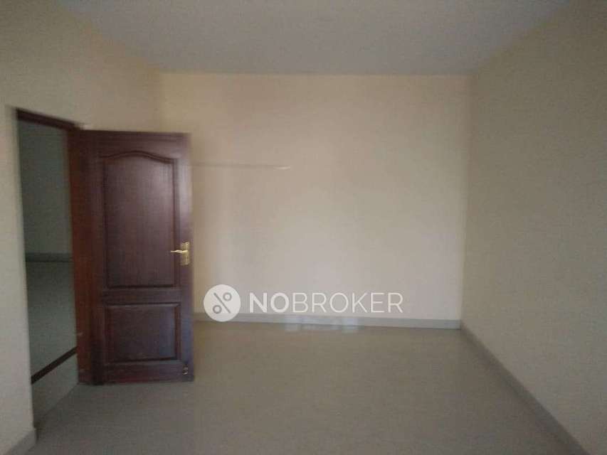 2 BHK Flat In Himagiri Castle For Sale  In Jp Nagar